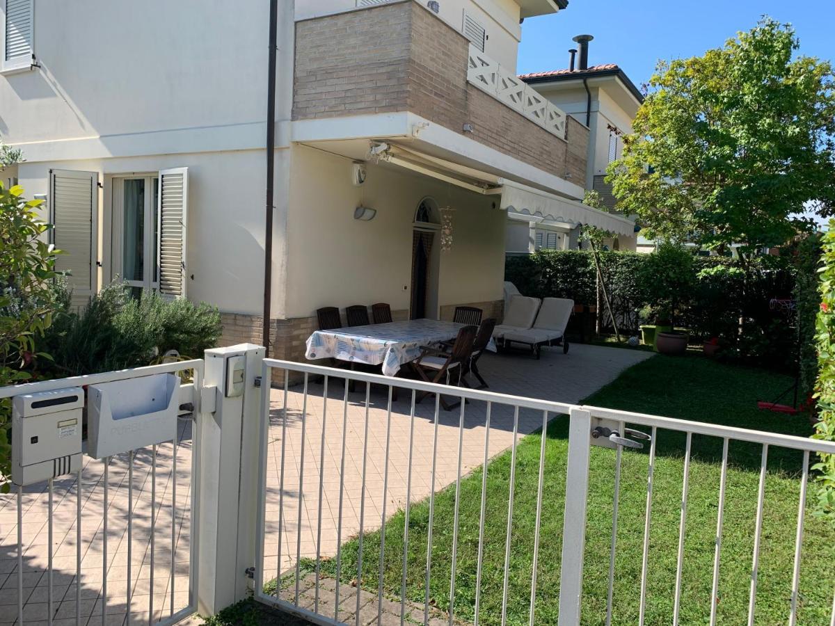 Medusablu121 Punta Marina Εξωτερικό φωτογραφία